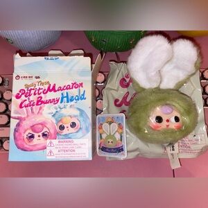 Baby three Petit Macaron Cute Bunny Head - Moss Bud